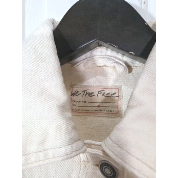 We The Free People Fringe Out Denim Jacket Ivory Western Festival Oversized Sz M - Picture 11 of 12